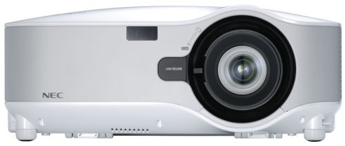 Da NEC due  videoproiettori con ottiche intercambiabili