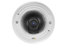 Sorveglianza hi-res nelle nuove telecamere IP Axis