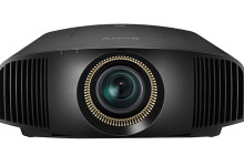 Sony VPL-VW300ES: proiezione 4K e in wireless