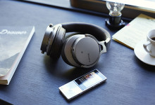 Musica ovunque, con le cuffie Sony