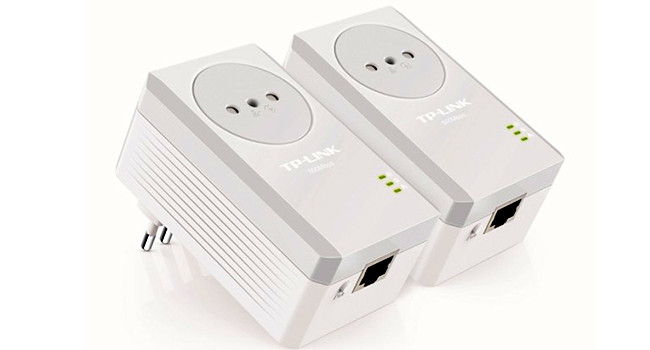 TP-Link TL-PA4010KIT, il primo con presa a 10 Ampere