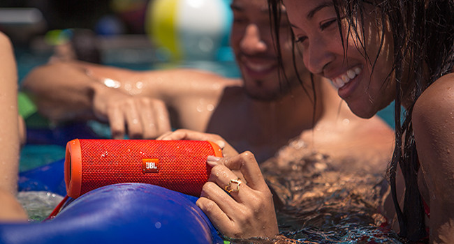 JBL Flip 3, lo speaker a prova d’estate