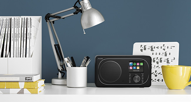 Pure rilancia il design con le radio Internet