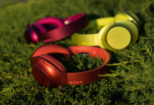 Sony presenta le cuffie h.ear: musica e stile on the road