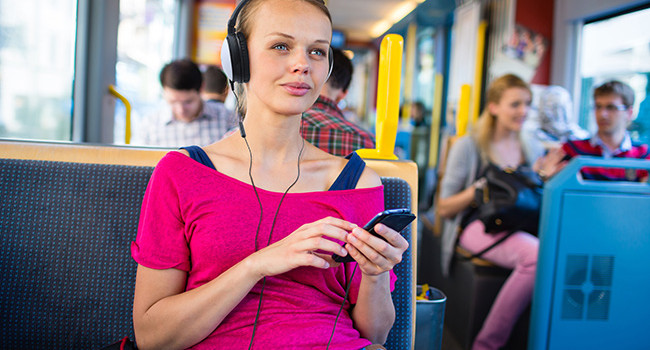 Musica al telefono con le nuove JVC