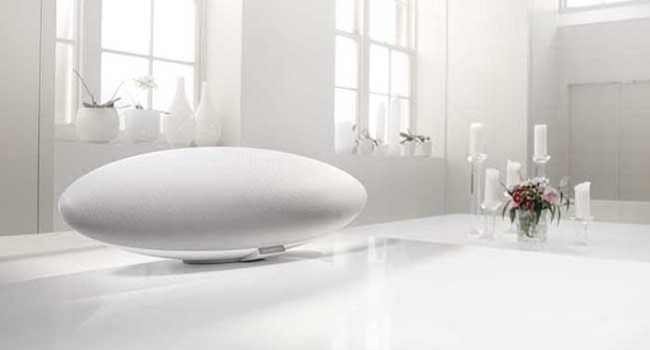 B&W Zeppelin Wireless bianco, la finitura non plus ultra