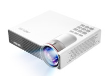 Asus P3B, leggero e luminoso come i LED sanno essere