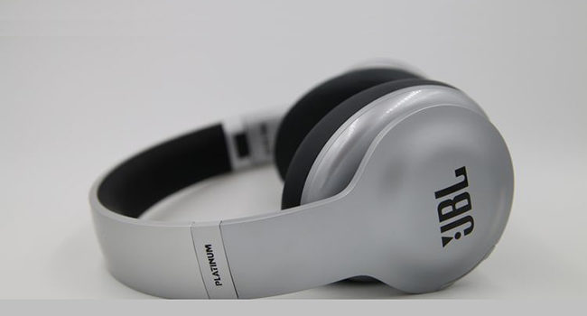 JBL, una Limited Edition per i primi 70 anni