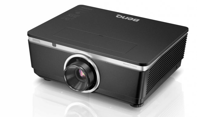 BenQ-W8000-1