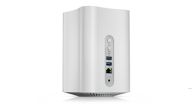 Lenovo Smart Storage (showing ports)