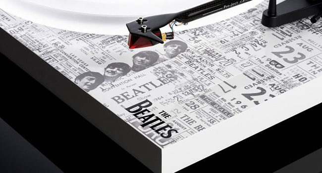 Pro-Ject celebra i Beatles con un nuovo giradischi analogico