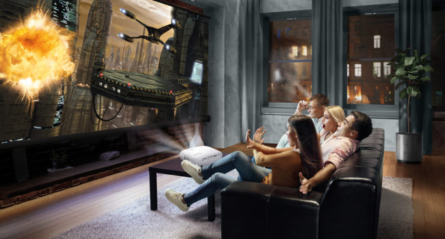 Videoproiettore BenQ W-1700, il 4K HDR (quasi) per tutti