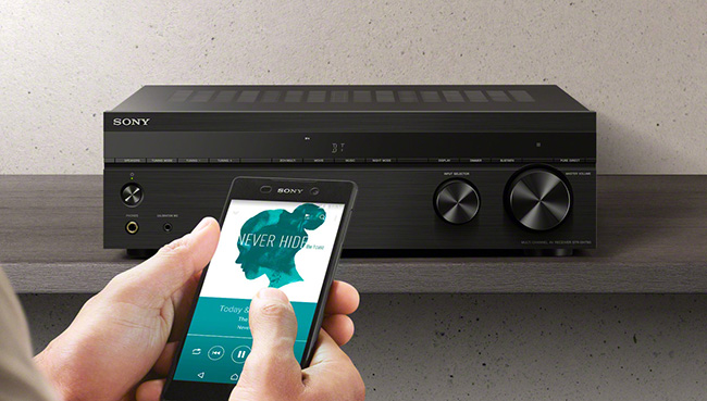Sony UBP-X700 STR-DH790 recensione