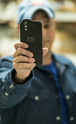 smartphone CAT S61