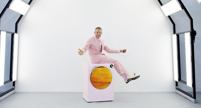 Candy: più comfort con Rapid’ò, mentre Lapo celebra la Millennial Pink