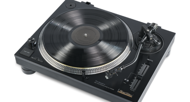 Nuovo giradischi Technics a trazione diretta SL-1210GAE in edizione limitata