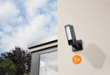 Netatmo presenta la Videocamera Esterna Intelligente con Sirena integrata
