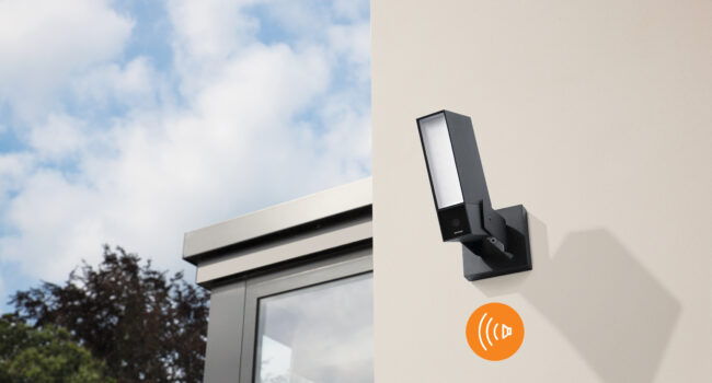 Netatmo presenta la Videocamera Esterna Intelligente con Sirena integrata