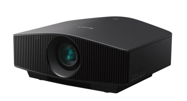 Sony lancia i nuovi proiettori per home cinema in 4K nativo