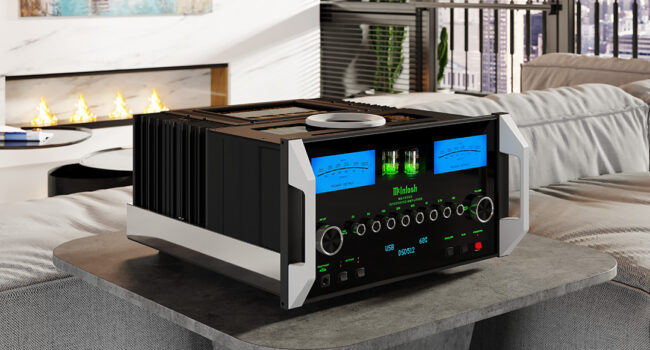 McIntosh, nuovo amplificatore integrato ibrido MA12000