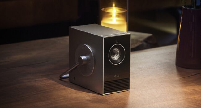 Il nuovo vpr LG CineBeam Qube trasforma la casa in un piccolo cinema privato